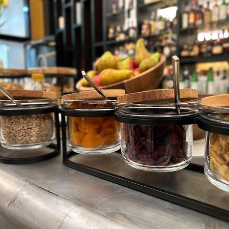 ホテル Kimpton Main Frankfurt By Ihg フランクフルト エクステリア 写真