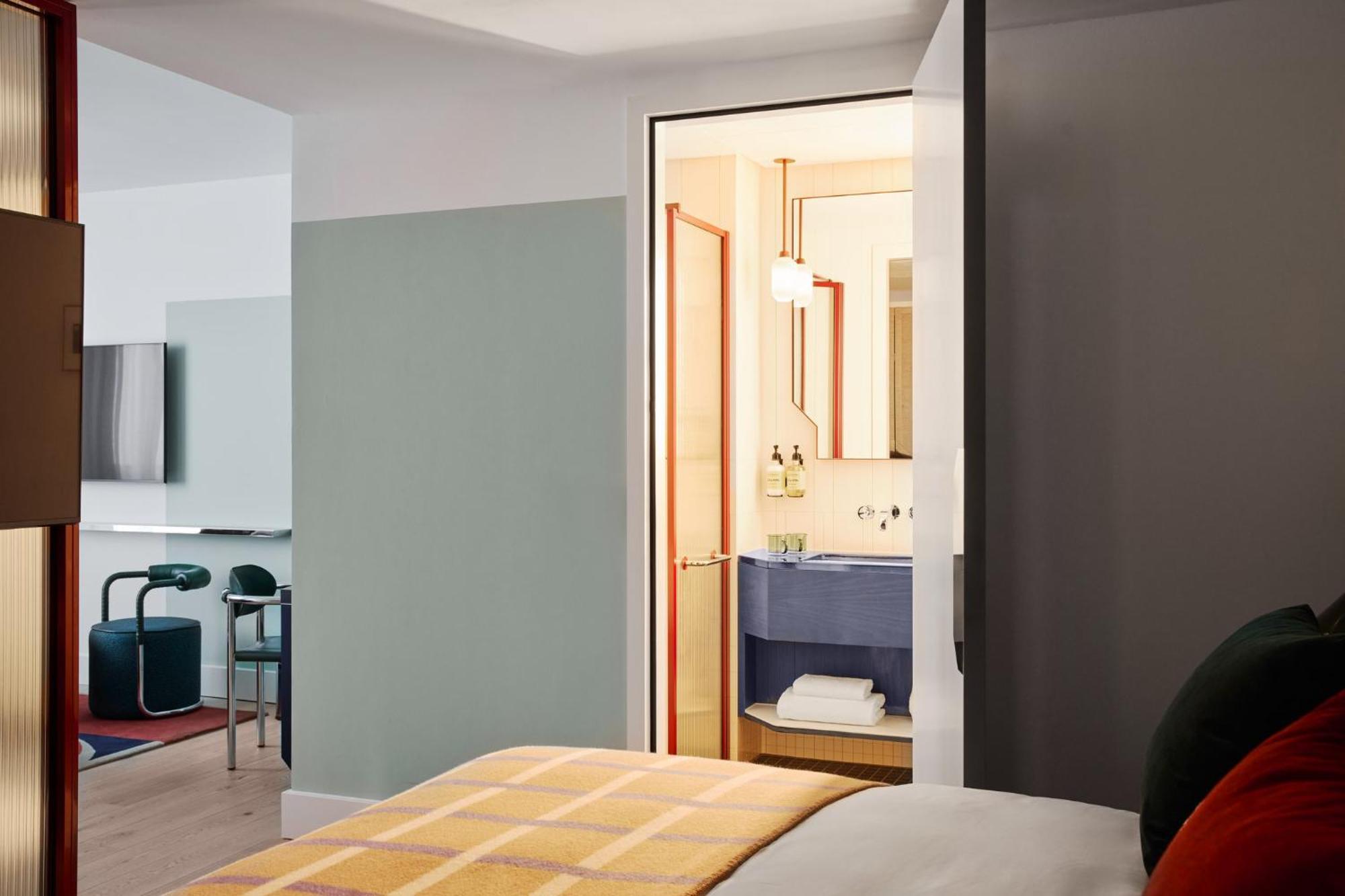 ホテル Kimpton Main Frankfurt By Ihg フランクフルト エクステリア 写真